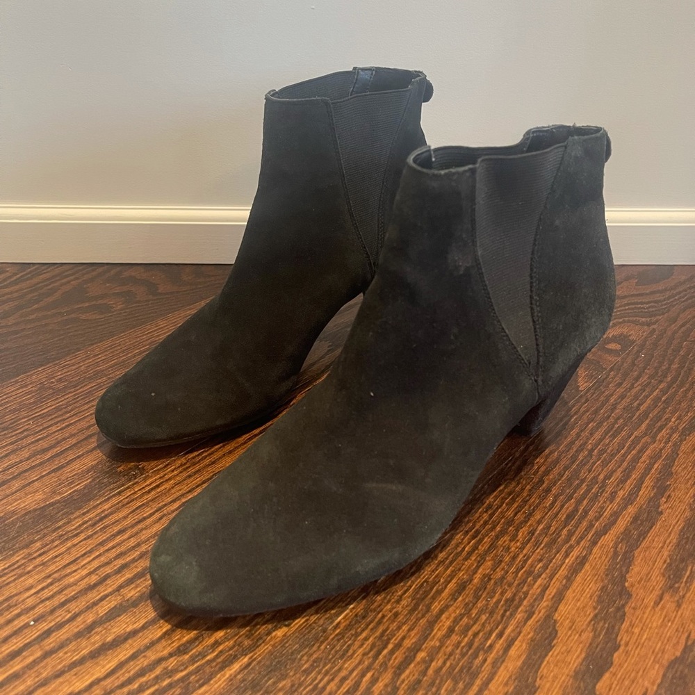 Sam Edelman black ankle booties